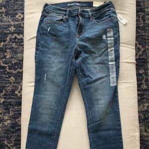 NWT Old Navy Mid-Rise Curvy Skinny Jeans